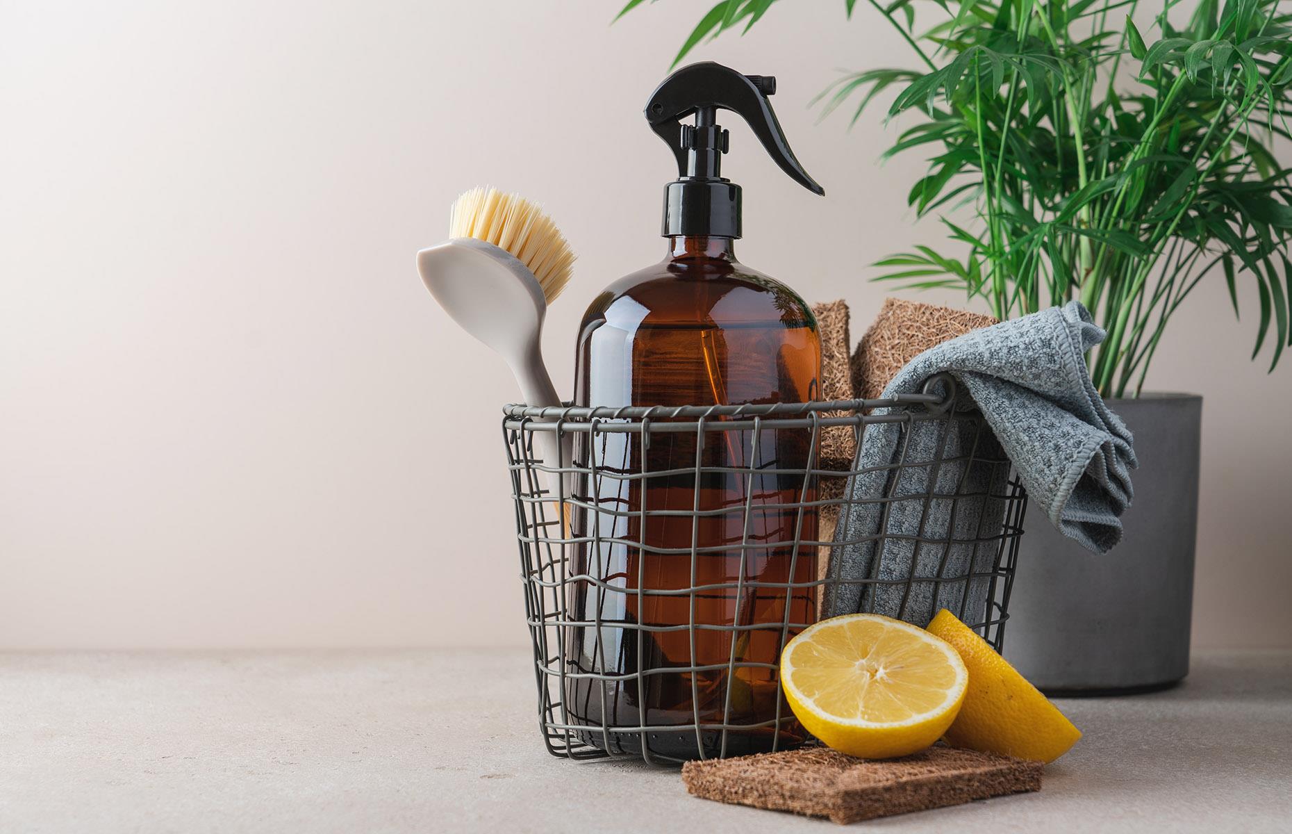 30+ Cleaning Tricks The Professionals Use Every Day