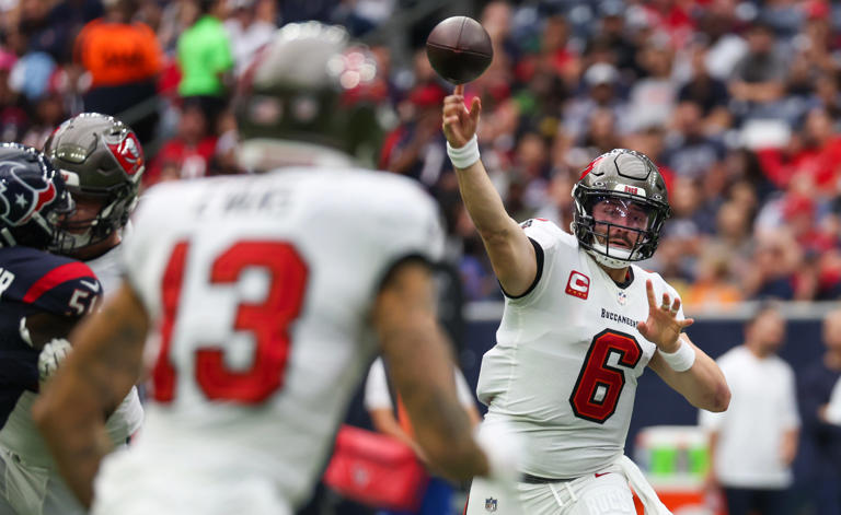 Bucs GM Jason Licht gives update on timeline for re-signing Baker Mayfield