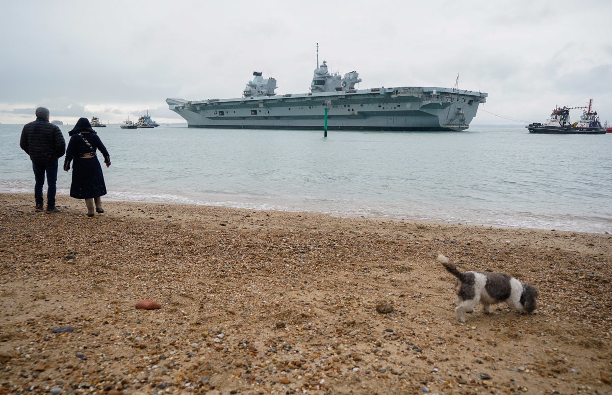 Fresh Embarrassment For Navy As Fire Breaks Out On 3bn Flagship HMS   BB1jCrJl.img