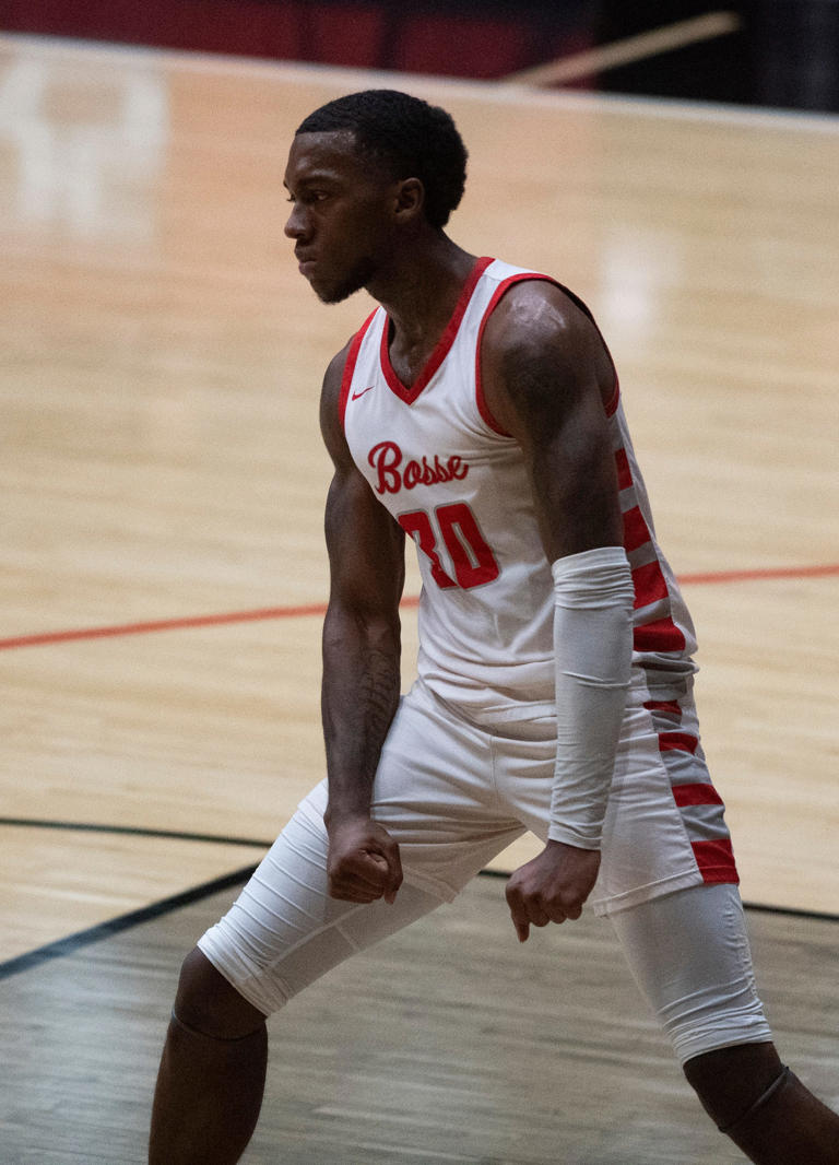 Bosse leads four SW Indiana boys basketball IHSAA regional champions