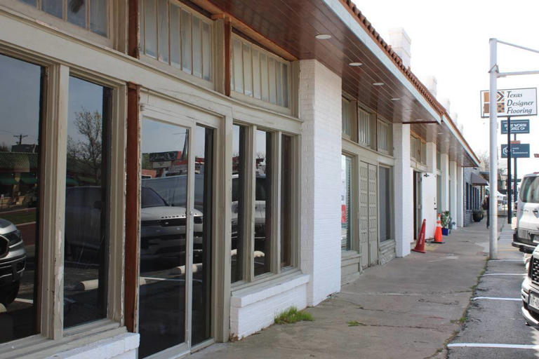 What’s going in The Original Mexican Eats Cafe building on Camp Bowie