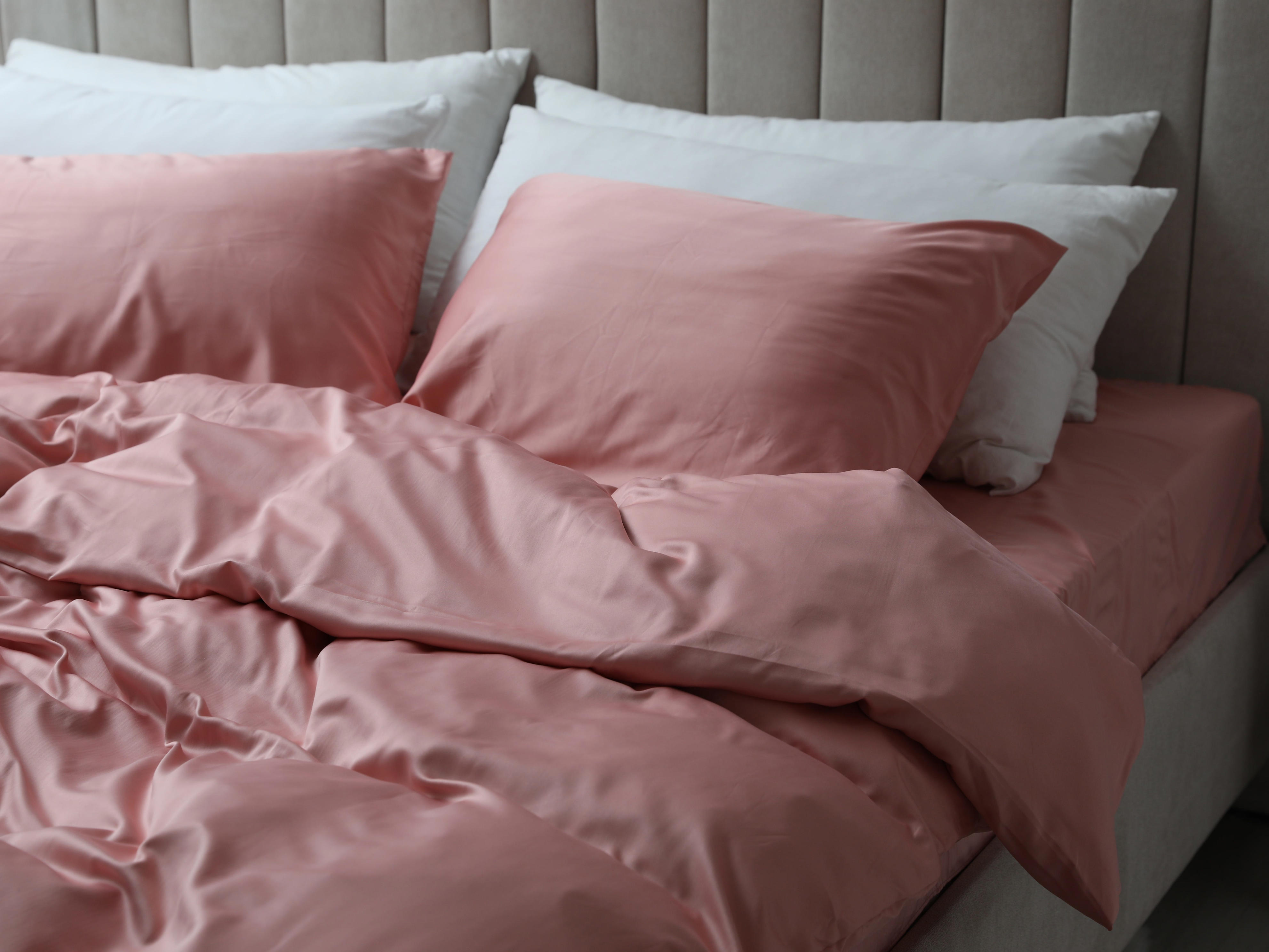 12 Ways To Make Your Bed Cozier And More Luxurious, According To 