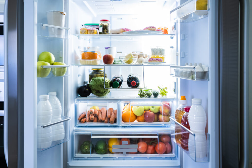 <p>The refrigerator requires occasional deep cleaning. After removing all its contents, add vinegar to a spray bottle and spray the refrigerator surfaces. Wipe the refrigerator clean with a damp cloth.</p>