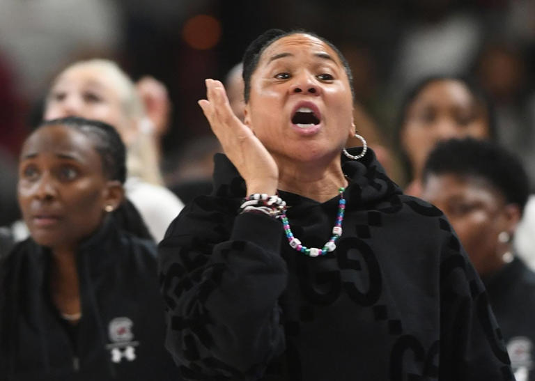 Dawn Staley apologizes for South Carolina's part in fight with LSU in
