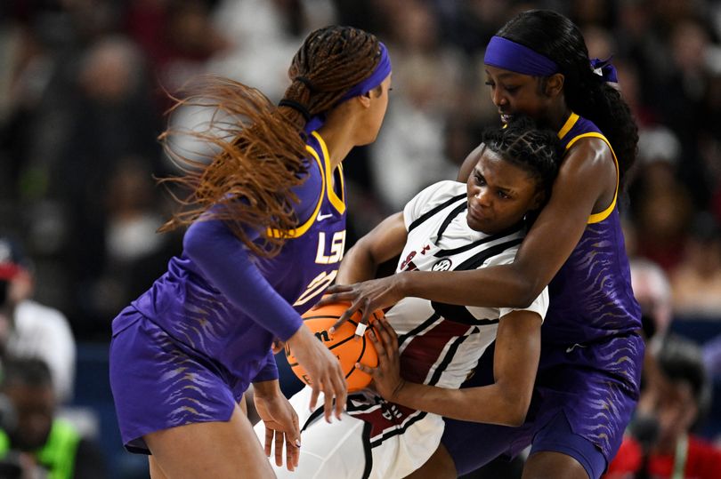 MiLaysia Fulwiley Took Brutal Dawn Staley Treatment On The Chin To ...