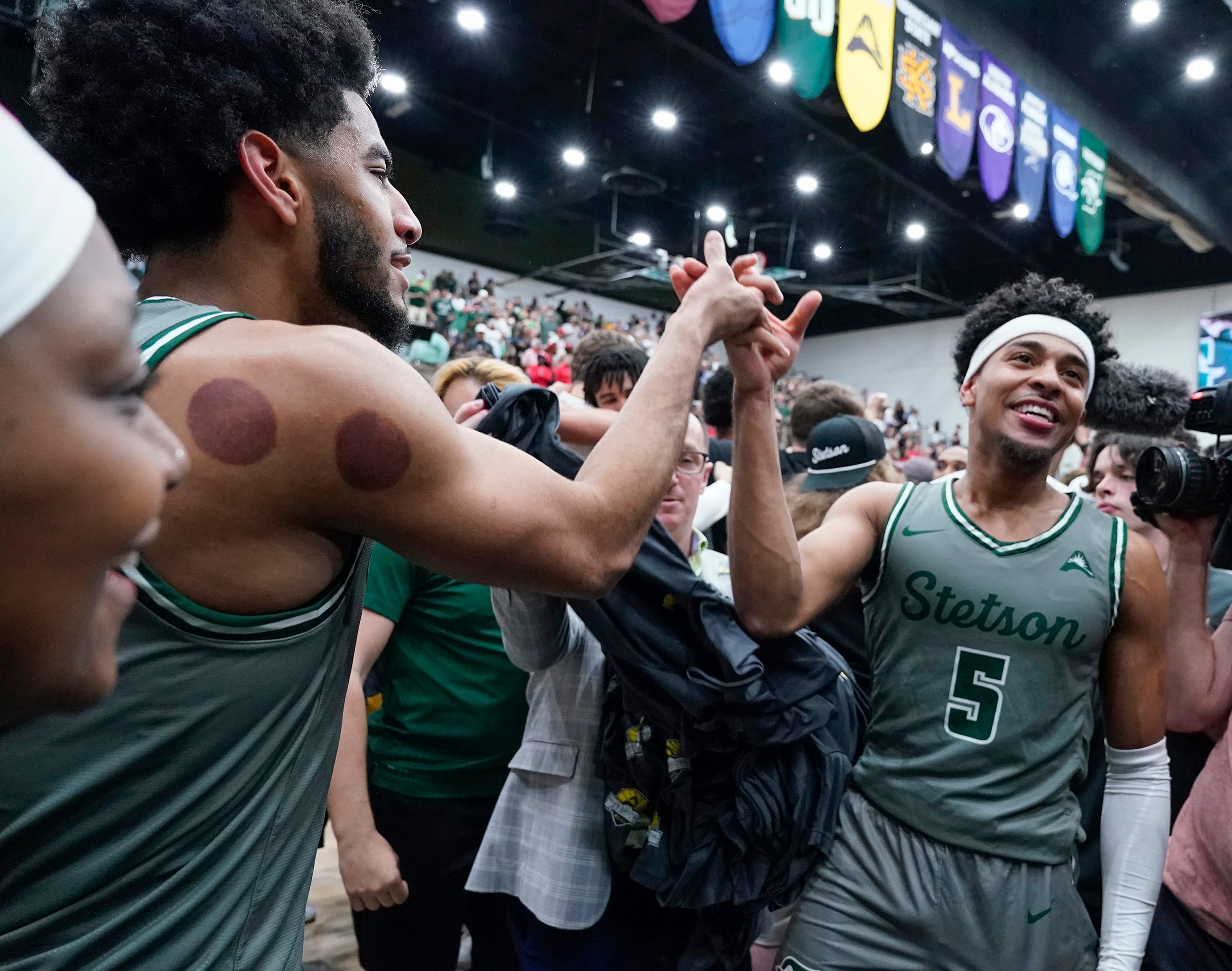 Corey Kluber, Stetson Hatters Alumni Celebrate March Madness Appearance ...