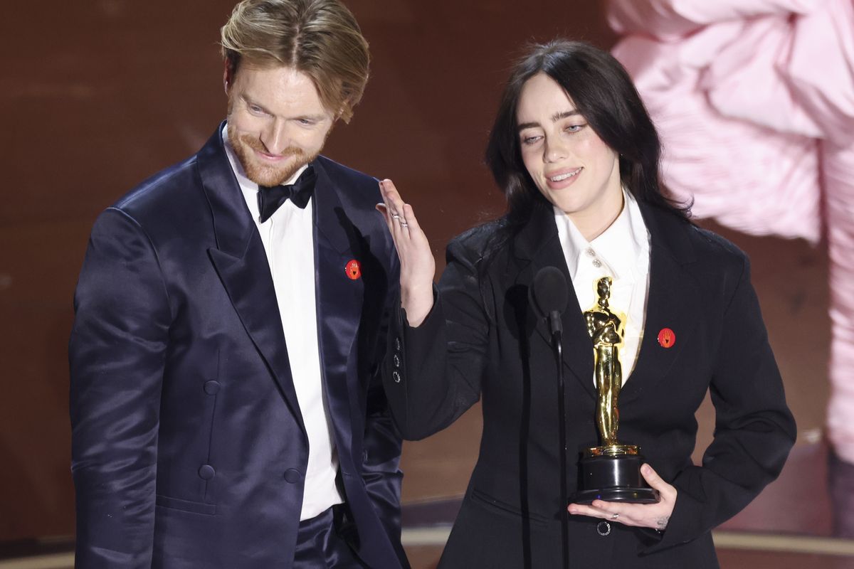 Billie Eilish Thanked Greta Gerwig In Her Oscars Speech, And It Was The ...