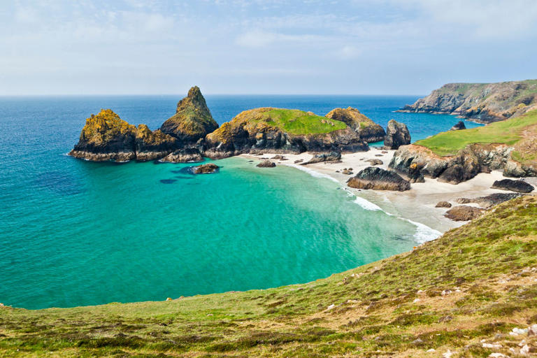 10 UK beaches that look like they’re abroad