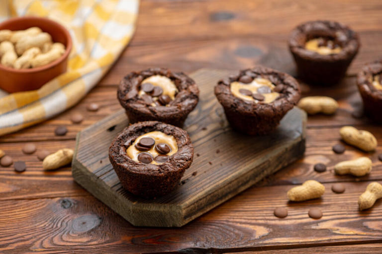 Chocolate Peanut Butter Brownie Bites 2035