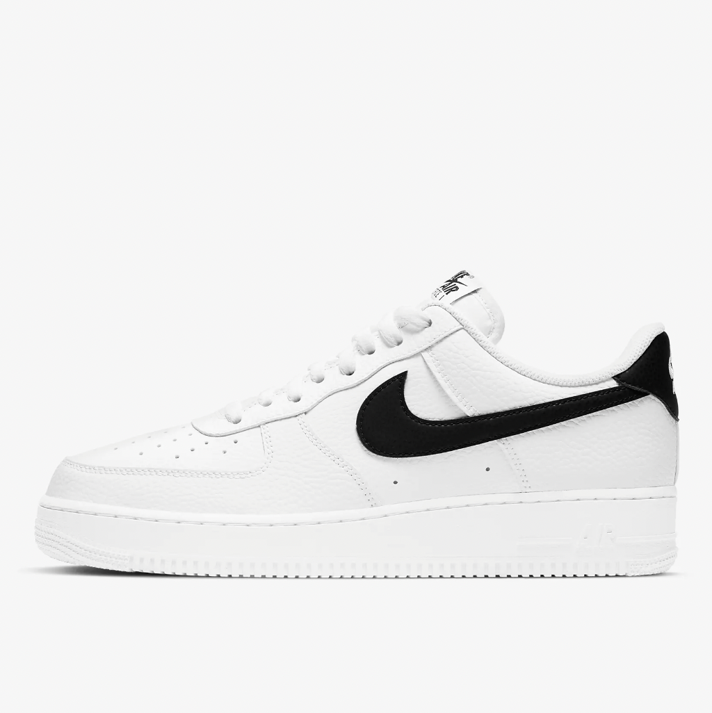 <p><strong>$115.00</strong></p><p><a href="https://go.redirectingat.com?id=74968X1553576&url=https%3A%2F%2Fwww.nike.com%2Ft%2Fair-force-1-07-mens-shoes-jBrhbr%2FCT2302-100%3F_gl%3D1%252A1kk1cc7%252A_up%252AMQ..%26gclid%3DCjwKCAjw17qvBhBrEiwA1rU9w8zc0IO4Yeu0DTESawFJvC8zddDjY3by3ZbjctFAHWescfZCOM8LVxoCNMoQAvD_BwE%26gclsrc%3Daw.ds&sref=https%3A%2F%2Fwww.esquire.com%2Fstyle%2Fmens-fashion%2Fg60161999%2Fbest-mens-travel-shoes%2F">Shop Now</a></p><p>There's a reason why Air Forces have been a wardrobe staple since 1982. The simple leather look, iconic Swoosh, and subtle cushioning make this pair a no-brainer.</p>