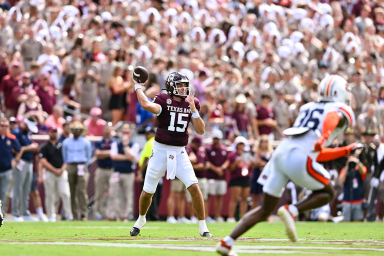 WATCH Texas A&M football players answer who has the best fashion style