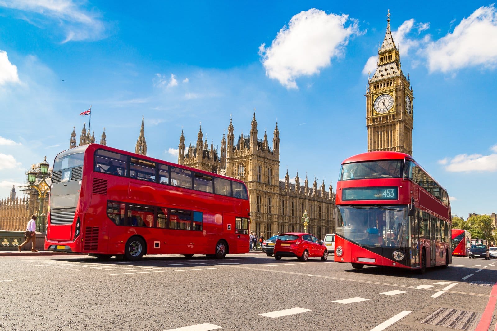 Image Credit: Shutterstock / Sergii Figurnyi <p><span>Advocating for improvements and investments in public transport to address climate change and improve daily commutes for the populace.</span></p>