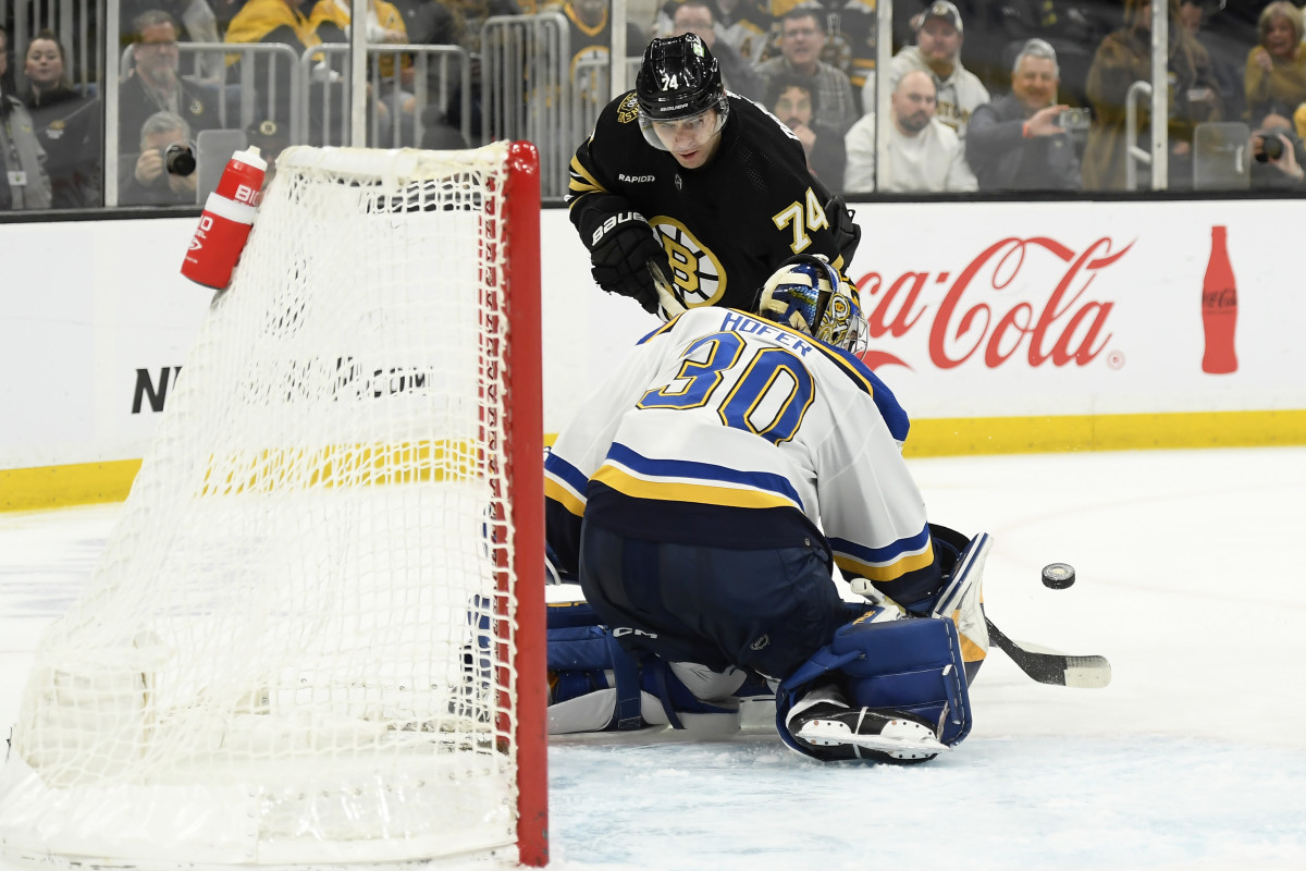 How Boston Bruins' Blowout Loss to St. Louis Blues Differed From Others