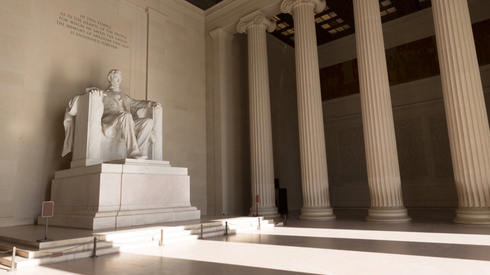 <p>The 19-foot-tall statue of Abraham Lincoln commemorates the 16th president of the United States, with Lincoln’s most famous speech inscribed. Thirty-six Doric columns surround the monument, one for each state at the time of Lincoln’s death. Plus, it’s free to visit this infamous monument.</p>