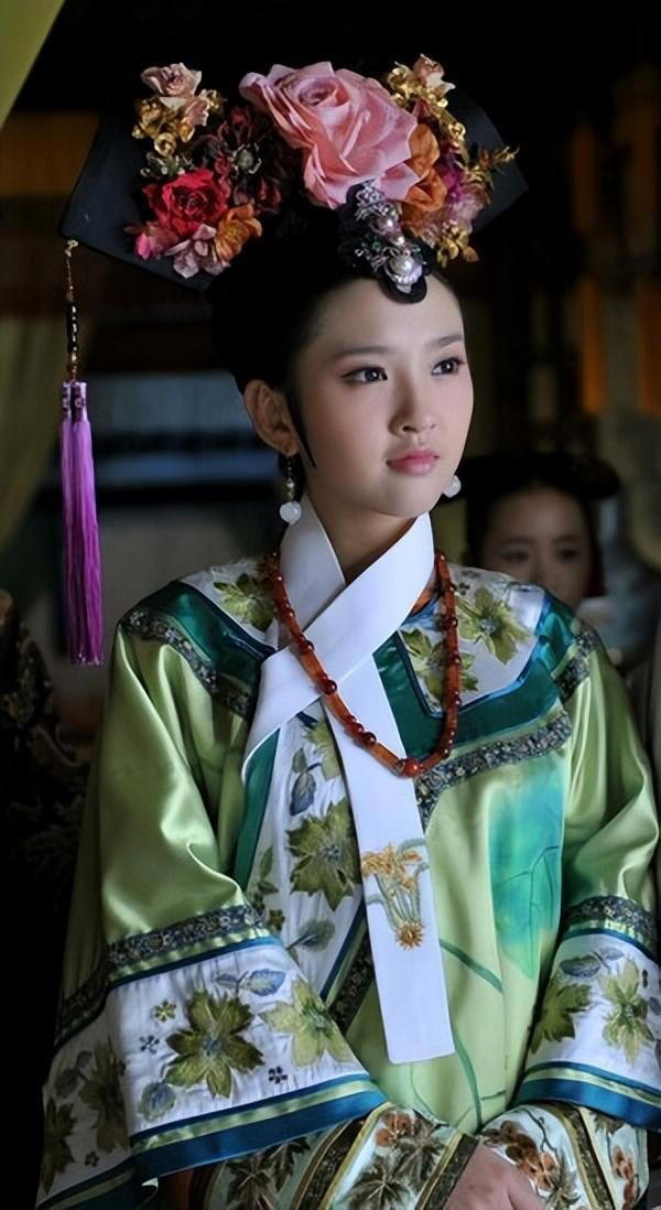 唐艺昕：一出道就演《甄嬛传》，嫁张若昀后被宠成了公主