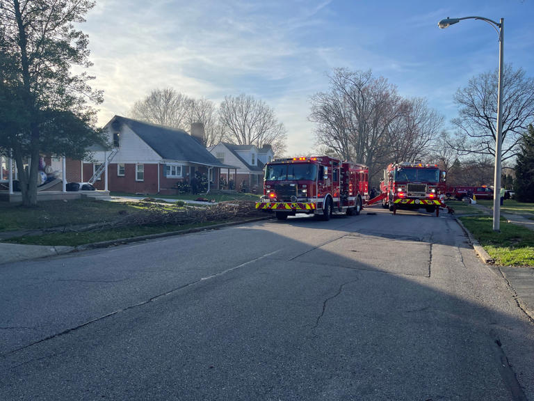 Officials investigating Lexington house fire