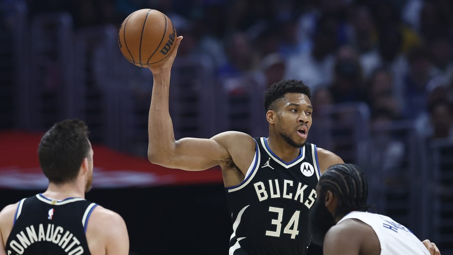 Is Giannis Antetokounmpo Playing Tonight? Latest Injury Update For ...