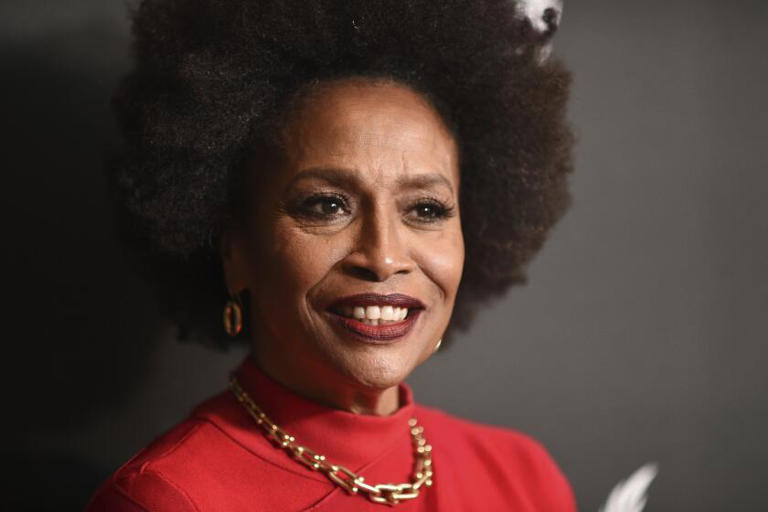 Jenifer Lewis, 67, reveals 10-foot fall from Serengeti balcony: 'Nothing would move'