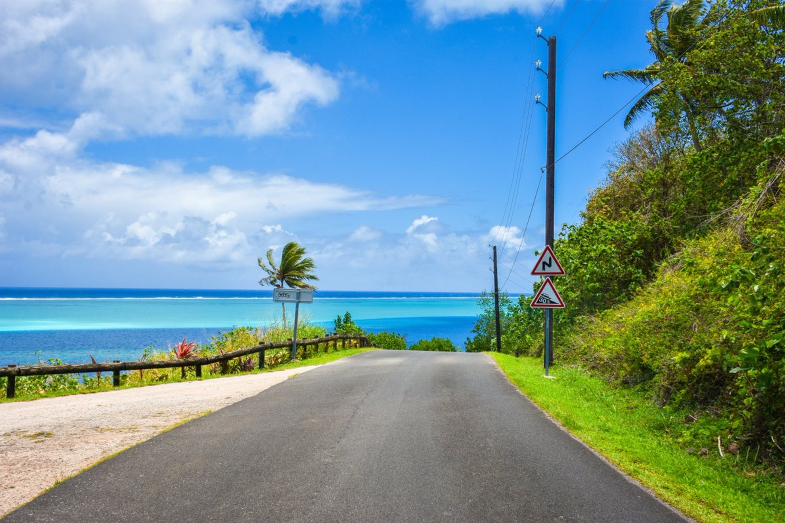 <p>You can drive around the entire island of Tahiti in a day. It's a great way to see the many landscapes, from white sands to black sands, bustling cities to quaint jungles. There's so much to explore on this tropical island.</p><p><a href='https://www.msn.com/en-us/community/channel/vid-cj9pqbr0vn9in2b6ddcd8sfgpfq6x6utp44fssrv6mc2gtybw0us'>Did you enjoy this slideshow? Follow us on MSN to see more of our exclusive lifestyle content.</a></p>