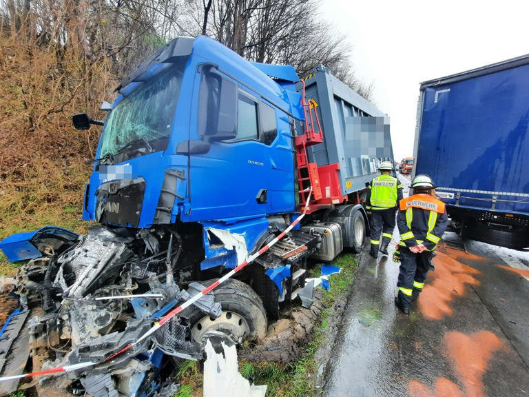 Schöne Unfall A3 Siebengebirge Ebenbild