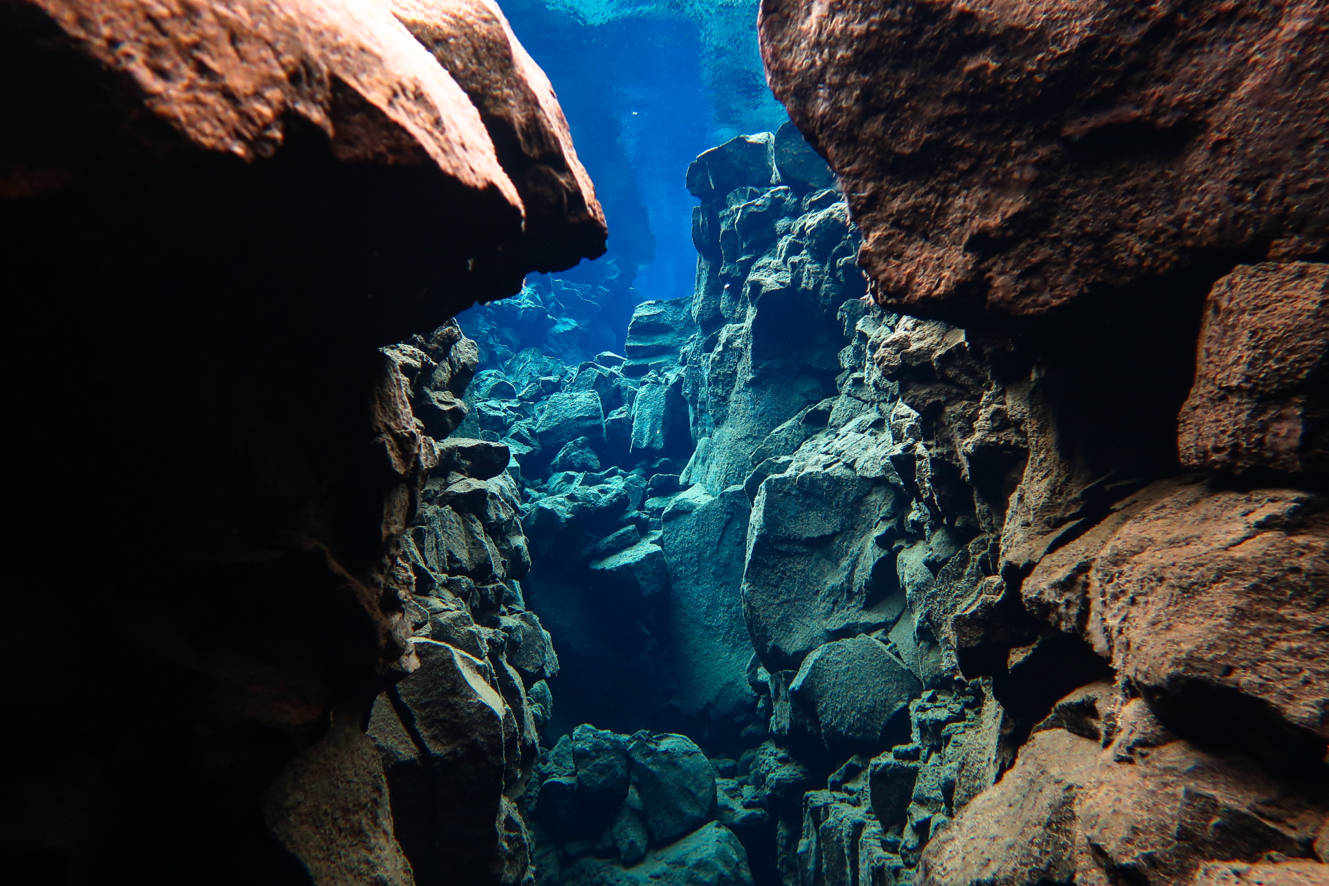 Divers seeking to swim between two continental plates need look no further than the Þingvallavatn Lake, located in the Þingvellir National Park.<p>You may also like:<a href="https://www.starsinsider.com/n/477391?utm_source=msn.com&utm_medium=display&utm_campaign=referral_description&utm_content=363990v15en-sg"> The forgotten art of the blacksmith</a></p>