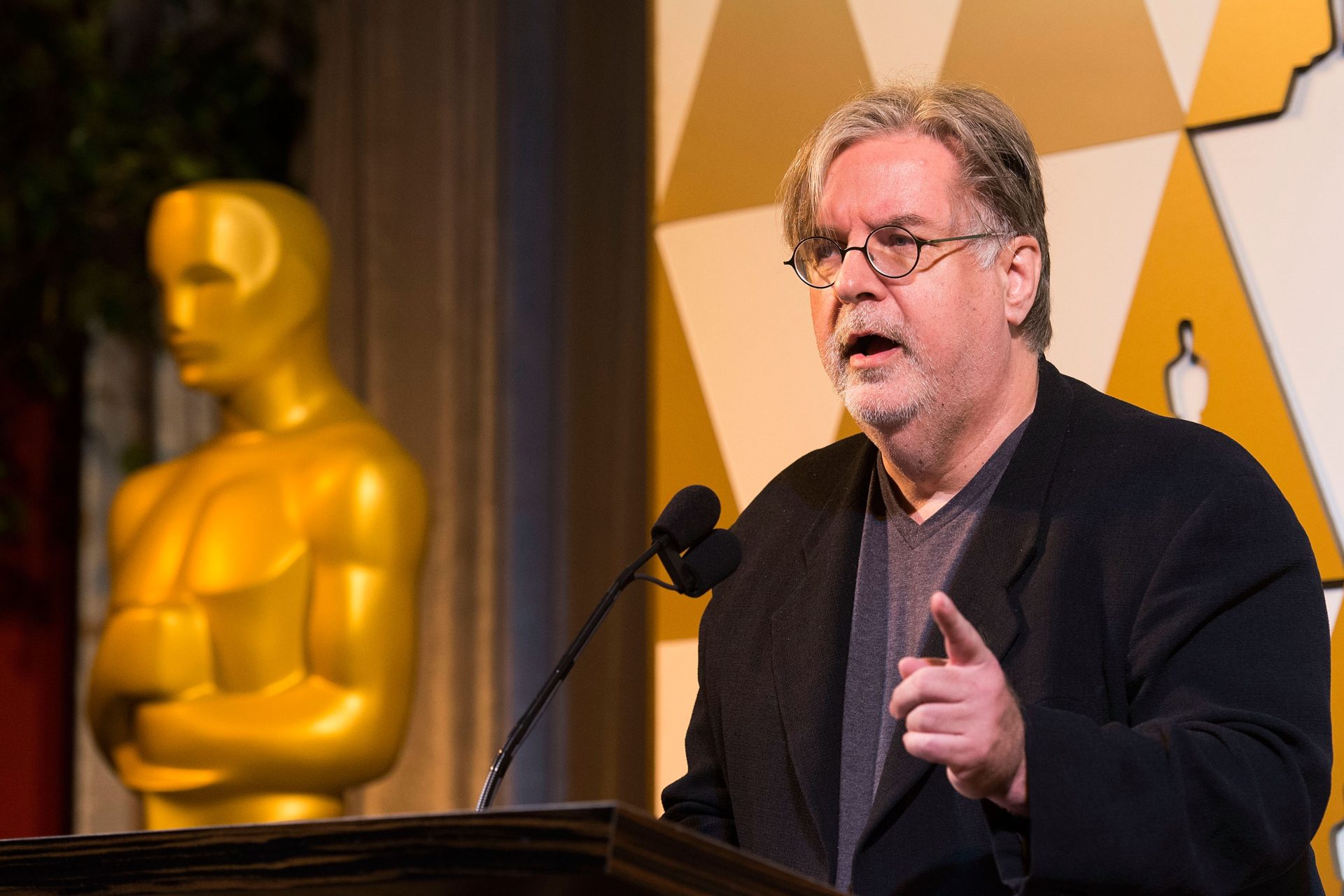 <p>Pour sa contribution aux arts et à la communication, Matt Groening a même reçu des doctorats honorifiques et d'autres récompenses.</p>