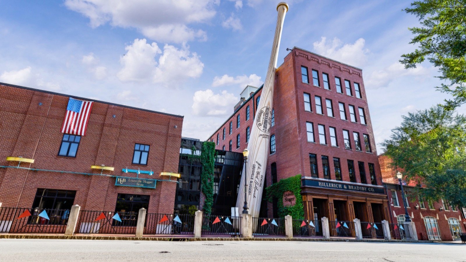 <p>The kids will love the 68,000-pound, 120-foot-tall baseball bat in the Louisville Slugger Museum. Even if the entire family doesn’t love baseball, the guided tours are fun and informative. The gift shop features merchandise for baseball fans.</p>