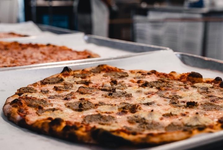 15 Top Pizzerias Across the United States