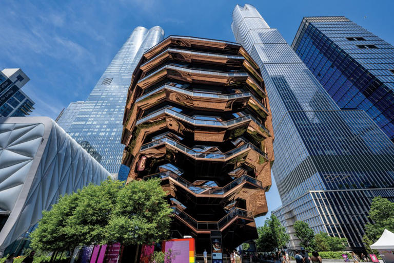 Hudson Yards Sculpture ‘Vessel' To Reopen With Nets After Suicides ...