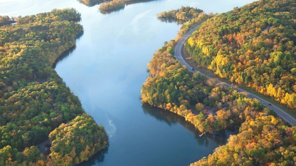 <p>The Great River Road is a road trip alongside the Mississippi River from Minnesota to Louisiana. This path lets you see how the area and towns near the river differ from the North to the South.</p><p>You can enjoy local music and <a href="https://radicalfire.com/dirt-cheap-meals/" rel="noopener">try special foods like spicy Cajun meals</a> in Louisiana. This journey will also show you how the Mississippi River influences agriculture and businesses in the towns you visit.</p>