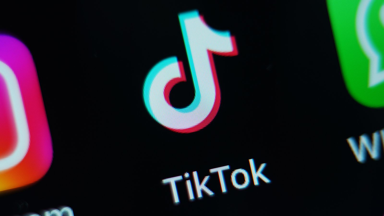 taylor swift music 'back on tiktok' despite app's public spat with singer's record label