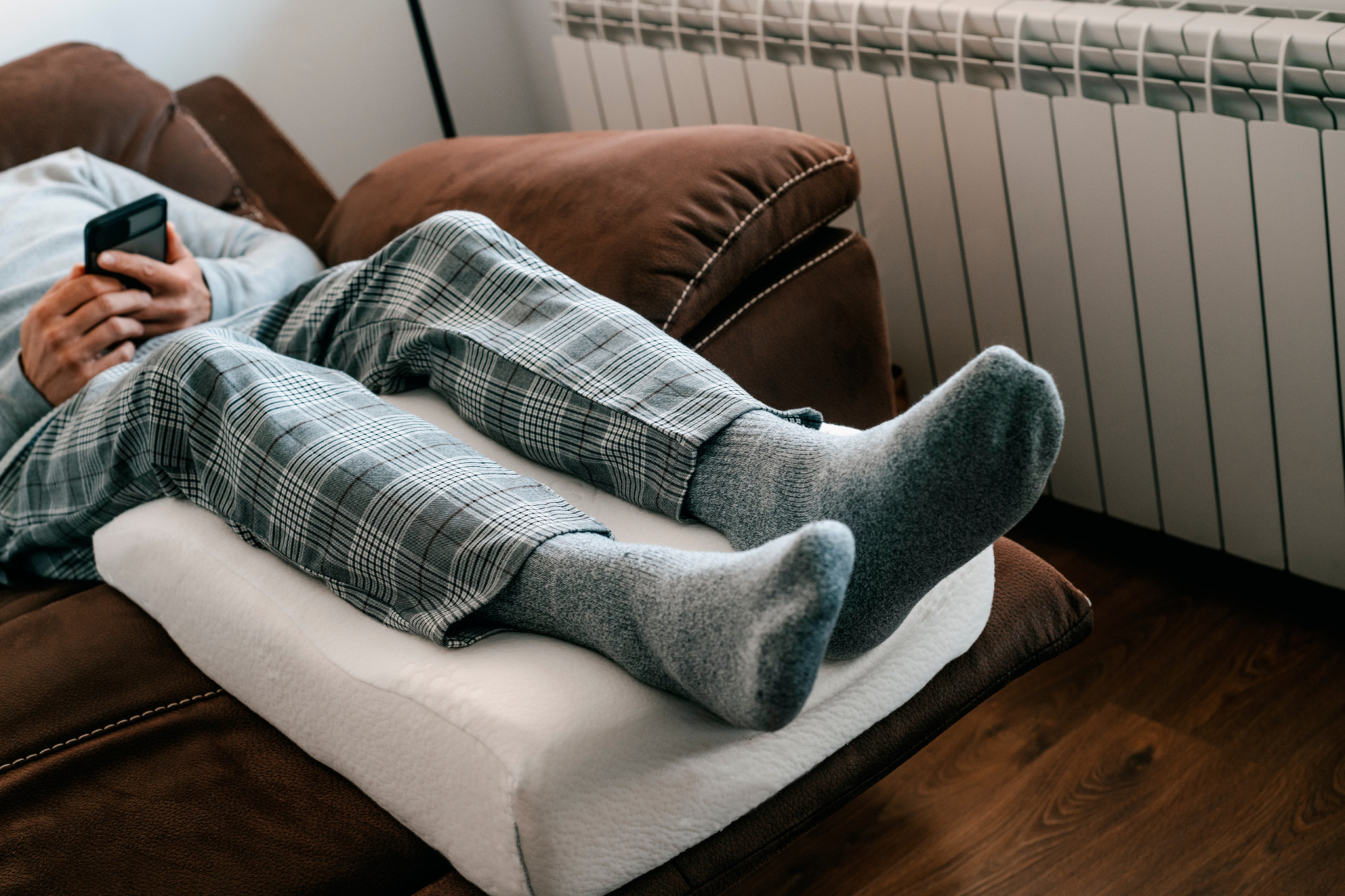 Constantly need to pee in the middle of the night? Here's what you can ...