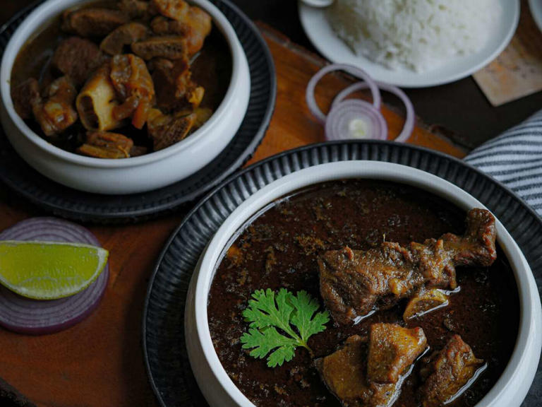 Shamiyana To Ahdoos: 5 Best Restaurants To Eat In Srinagar