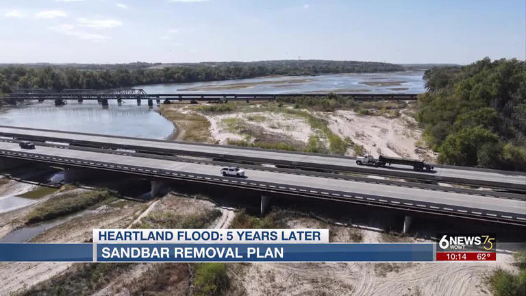 Hanson Lake residents relieved to hear Platte River sandbar will be removed