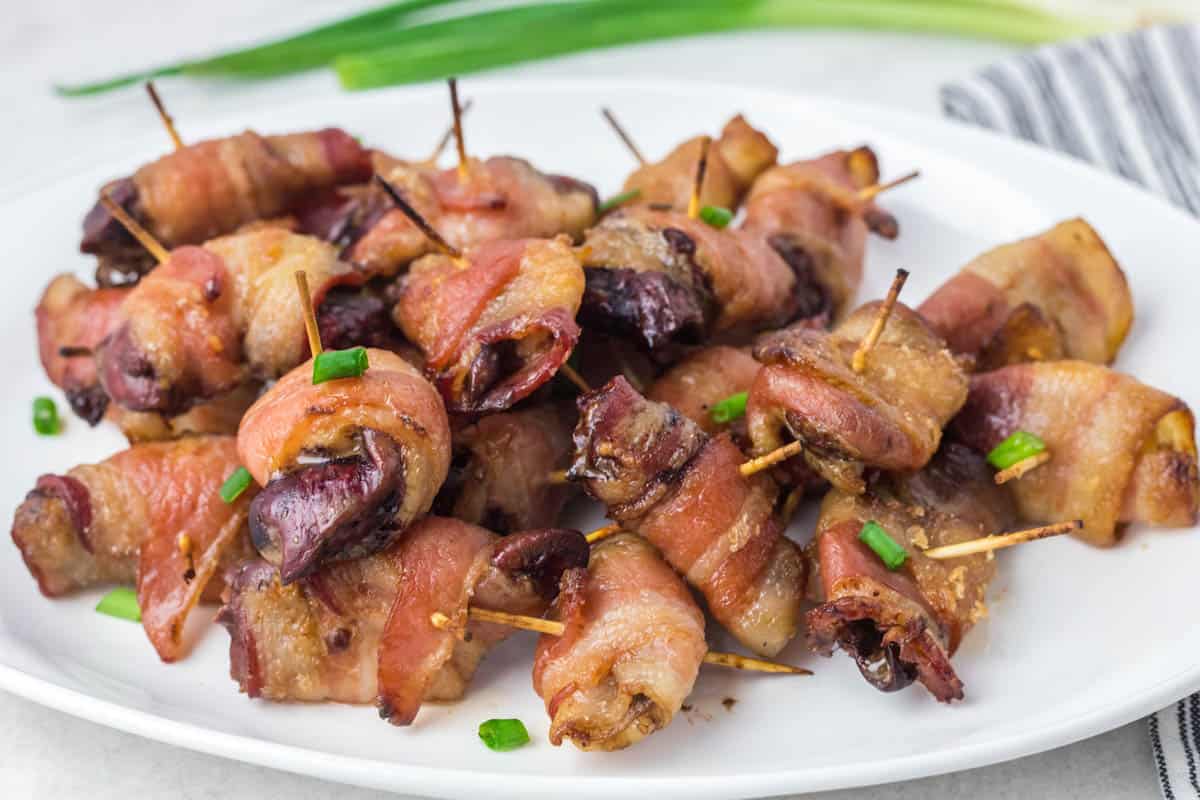 19 vintage appetizers every party table used to have