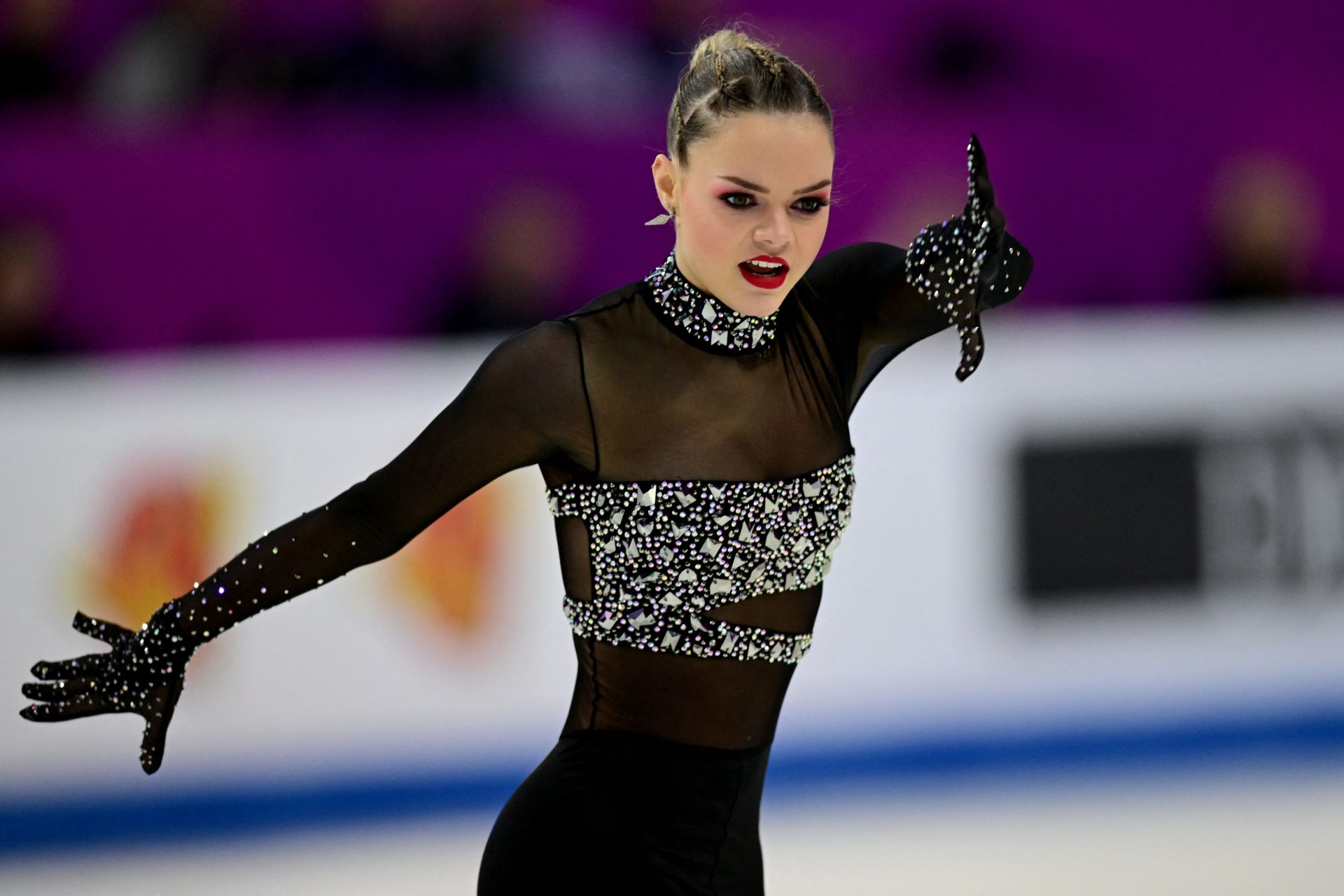 Loena Hendrickx, Belgium's figure skating queen who just missed out on