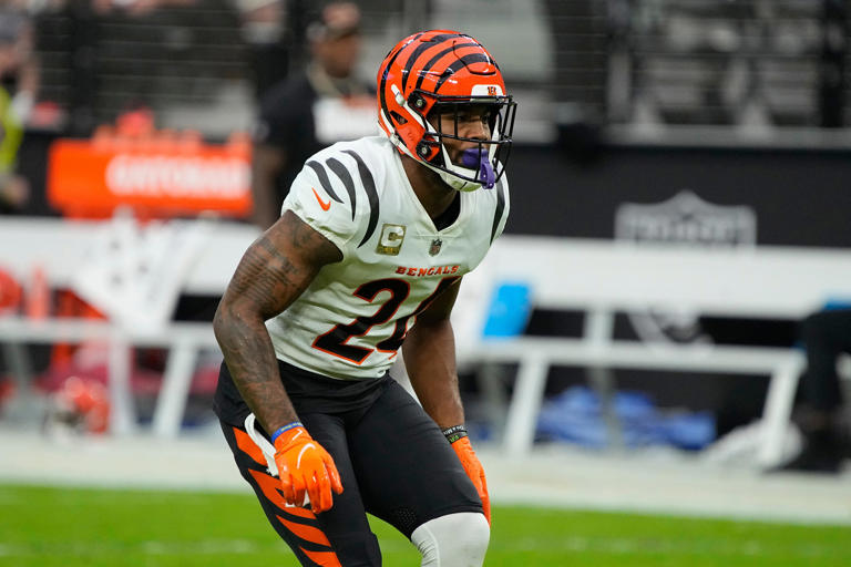 Bengals bring back safety Vonn Bell in free agency