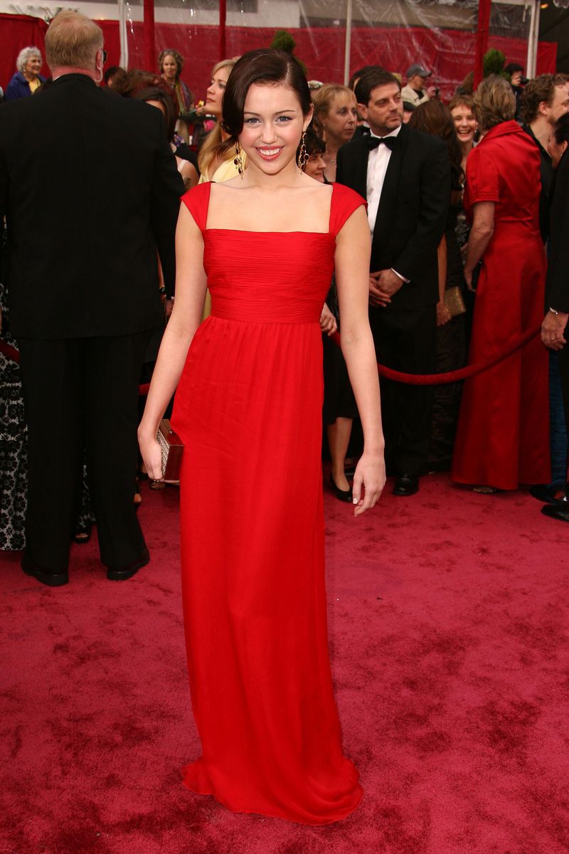 <p>At the The 80th Annual Academy Awards in 2008 in Valentino. </p>