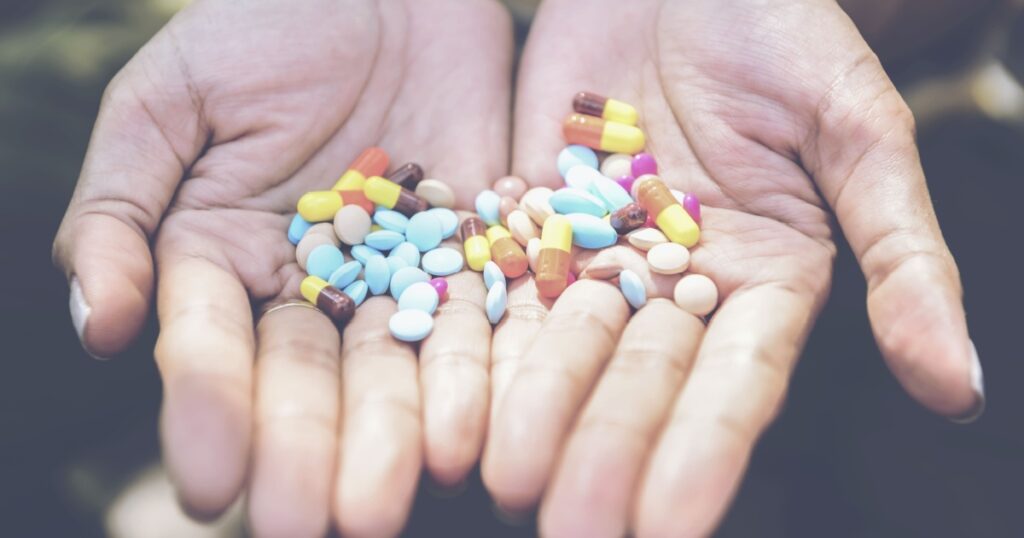 6 Types of Medications That Can Harm Your Kidneys