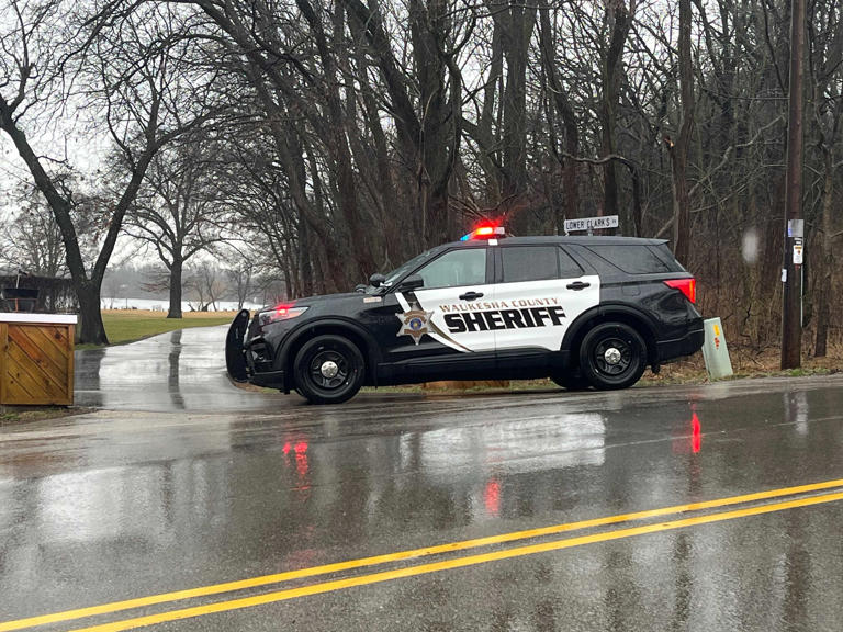 Waukesha County Deputy Shoots, Kills Man