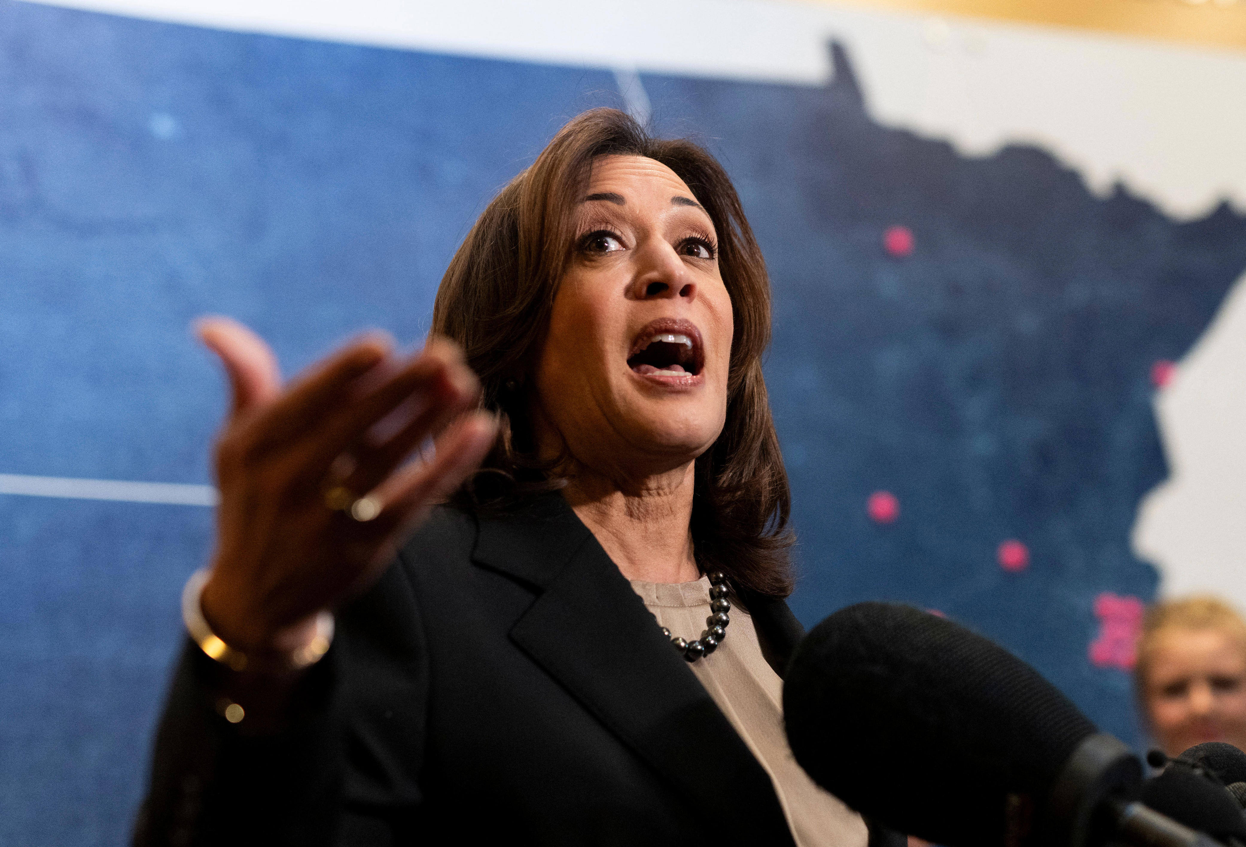 OnPolitics: What to know about Kamala Harris' approval rating