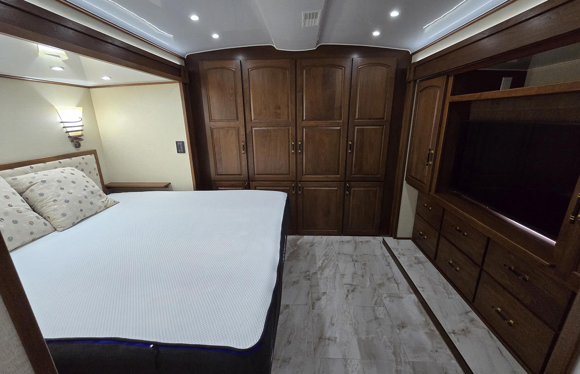 <p>Clients can choose to have up to three king-size bedrooms in their bespoke trailer, which can also feature expansive entertaining areas, multiple bathrooms, and an array of other luxe amenities. Price-wise, SpaceCraft's semi platforms cost $8,000 to $9,000 per linear foot.</p>  <p>This 57-foot trailer costs around $500,000 but they can easily go beyond a million dollars given the almost limitless customization choices.</p>
