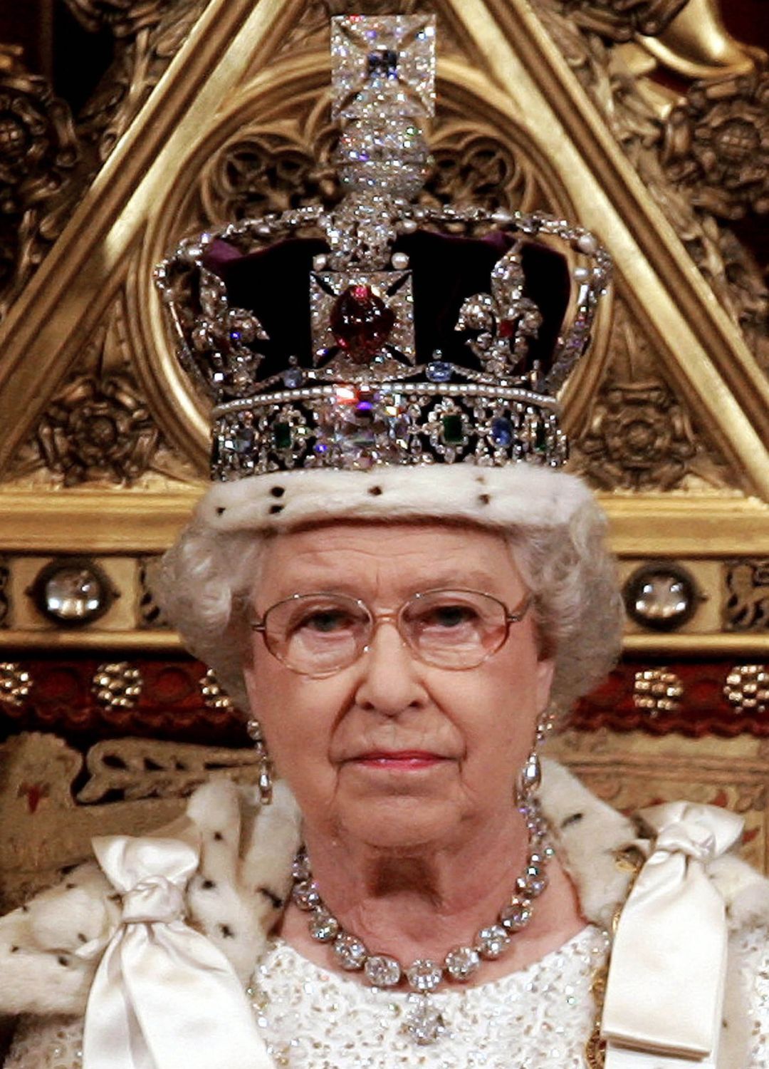 <p>                     When most people think of the late Queen or perhaps any reigning royal, this particular headdress will often spring to mind. While not technically a tiara, the Imperial State Crown that the Queen can be seen wearing here at the 2006 State Opening of Parliament, is a sight to behold.                   </p>