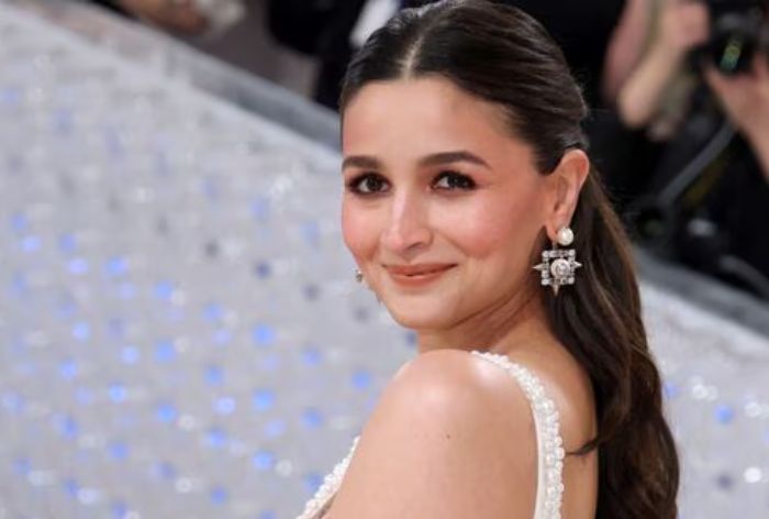 'Dear Aaloo': Alia Bhatt Gets The Sweetest Birthday Wish From Sister-in ...