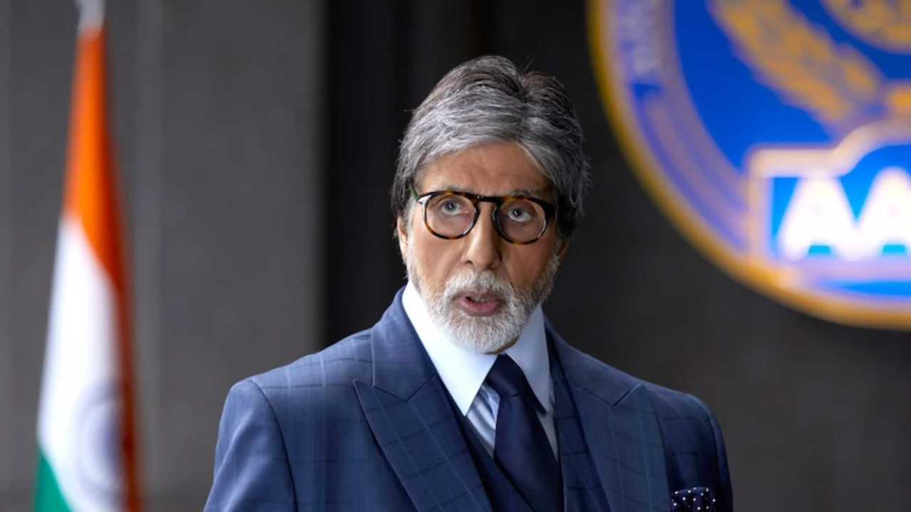 Amitabh Bachchan Undergoes Angioplasty At Mumbai's Kokilaben Hospital