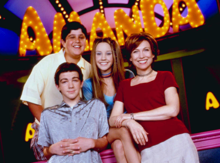 Dan Schneider's 'The Amanda Show' starred Drake Bell, Josh Peck, Amanda Bynes and Nancy Sullivan. (Nickelodeon Network/ Courtesy: Everett Collection)