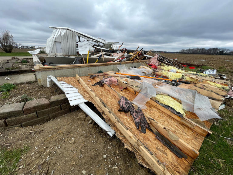 Authorities confirm multiple tornado touchdowns in NW Ohio on Thursday