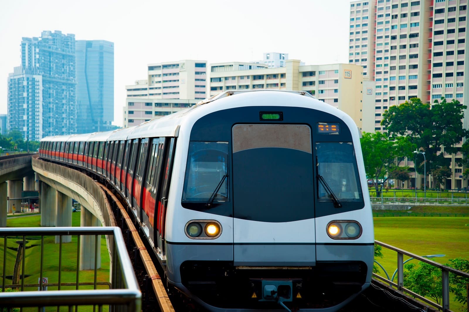 <p><span>Singapore’s Mass Rapid Transit (MRT) system is a efficient and clean public transportation model. The network covers most of the city-state, including major tourist attractions, shopping districts, and the airport. </span></p> <p><b>Insider’s Tip: </b><span>Opt for the Singapore Tourist Pass for unlimited travel on the MRT and bus services. </span></p> <p><strong>When to Travel: </strong>Midday or late evening to avoid rush hour crowds. </p>
