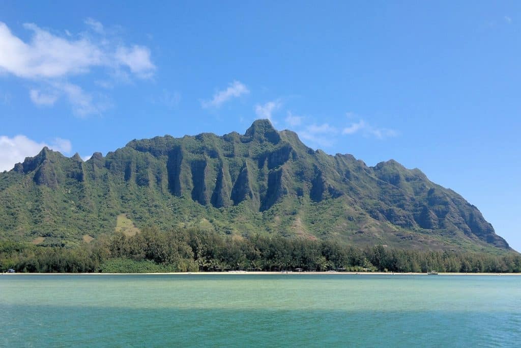 <p>Kualoa Ranch in Hawaii, known for its lush landscapes and stunning cliffs, served as a key filming location for “Jurassic Park.” Visitors can take guided tours of the ranch and see locations where various scenes from the dinosaur adventure film were shot.</p><p><a href="https://www.msn.com/en-us/channel/source/Lifestyle%20Trends/sr-vid-k30gjmfp8vewpqsgk6hnsbtvqtibuqmkbbctirwtyqn96s3wgw7s?cvid=5411a489888142f88198ef5b72f756ad&ei=13">Follow us for more of these articles.</a></p>