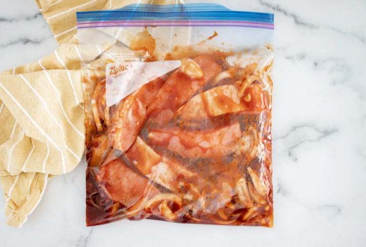 <p>Vacuum cooking is a culinary procedure that has recently gained much popularity. One such method is sous vide cooking, where food is cooked in a vacuum-sealed bag in a precisely controlled water bath. By utilizing Ziploc bags, one can easily vacuum seal ingredients and cook them to perfection.</p>